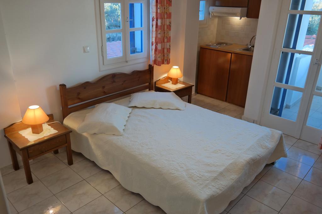Mina's Studios in Naxos Island Agios Prokopios  Habitación foto