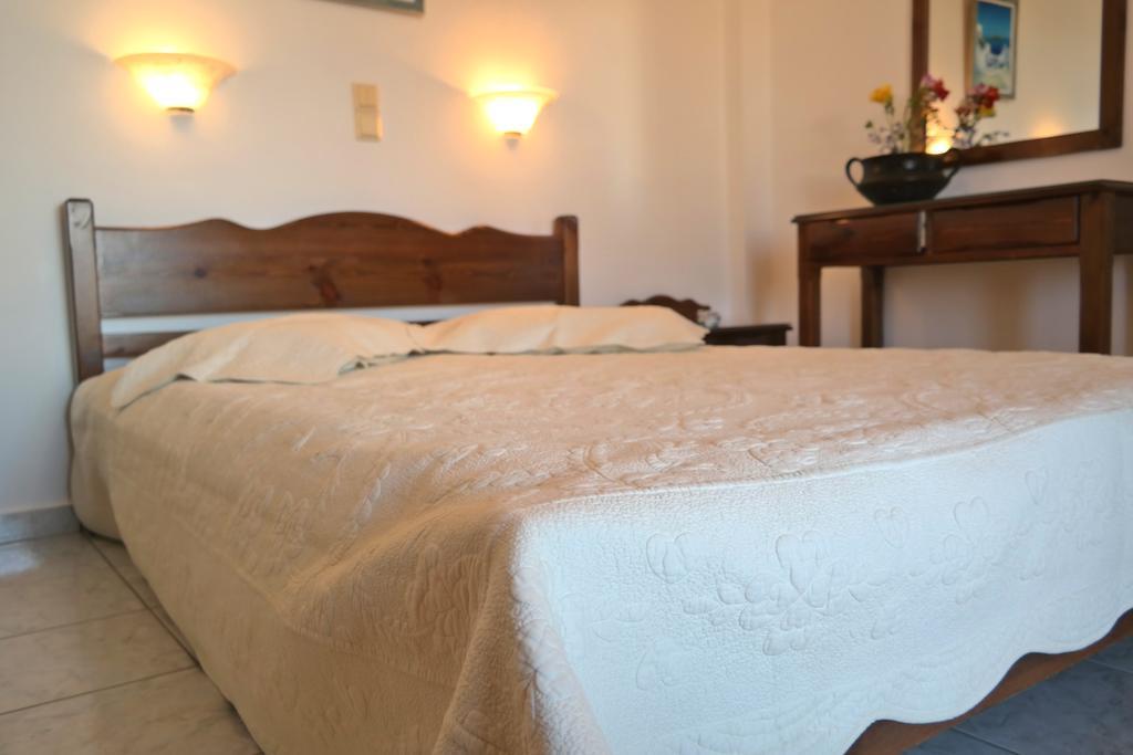Mina's Studios in Naxos Island Agios Prokopios  Habitación foto