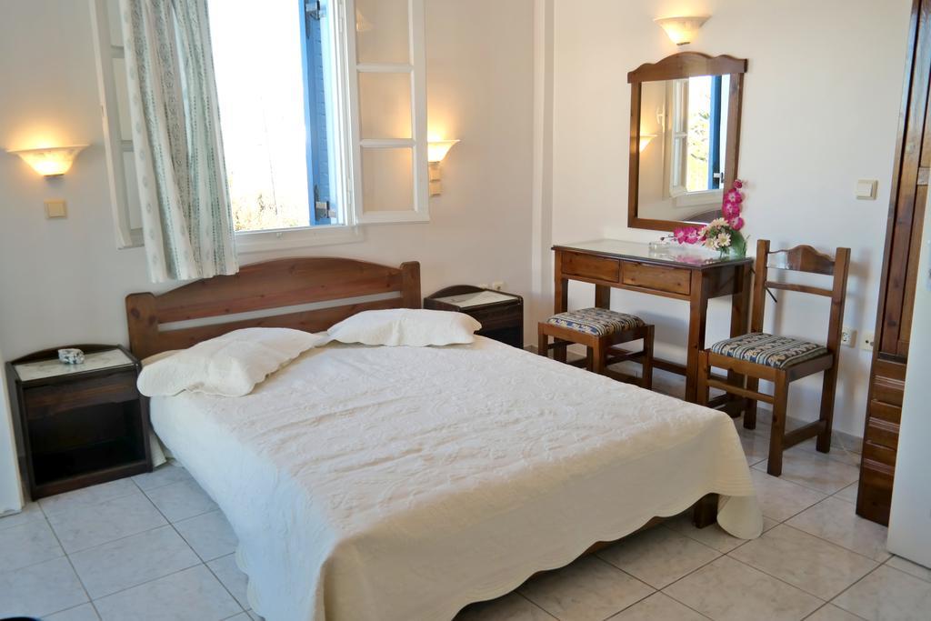 Mina's Studios in Naxos Island Agios Prokopios  Habitación foto